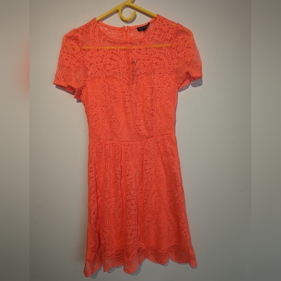 Top Shop neon lace overlay mini dress - Picture 3 of 5